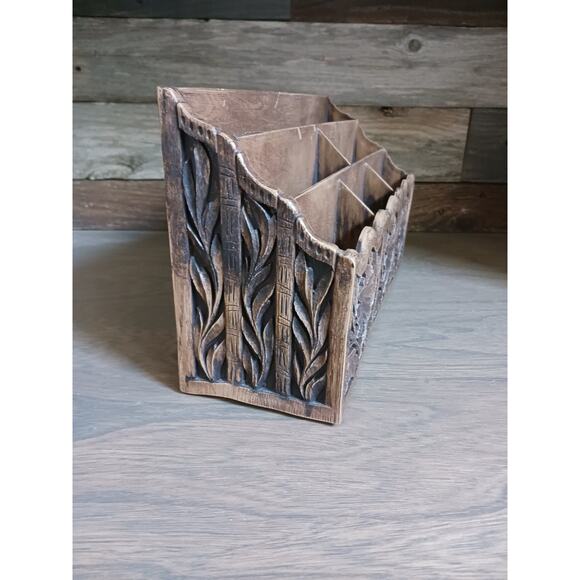 Vintage LERNER Carved Faux Wood Letter Holder Mail Organizer Desk Storage Caddy - Picture 2 of 7